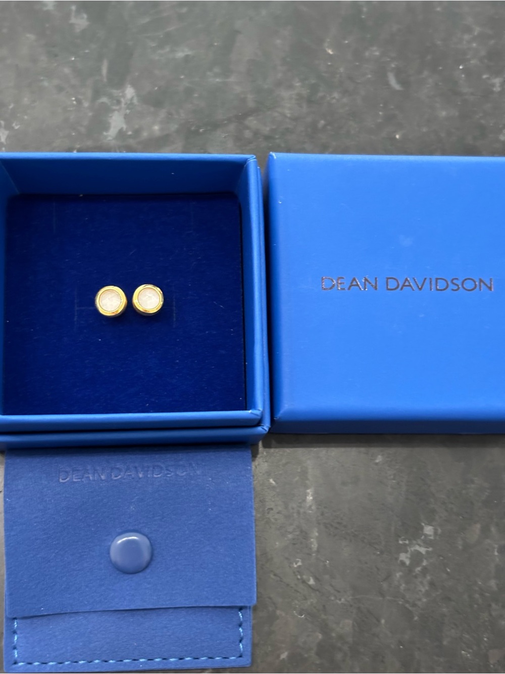 Dean Davidson, Signature Small Knockout Studs - Rainbow Moonstone in Gold